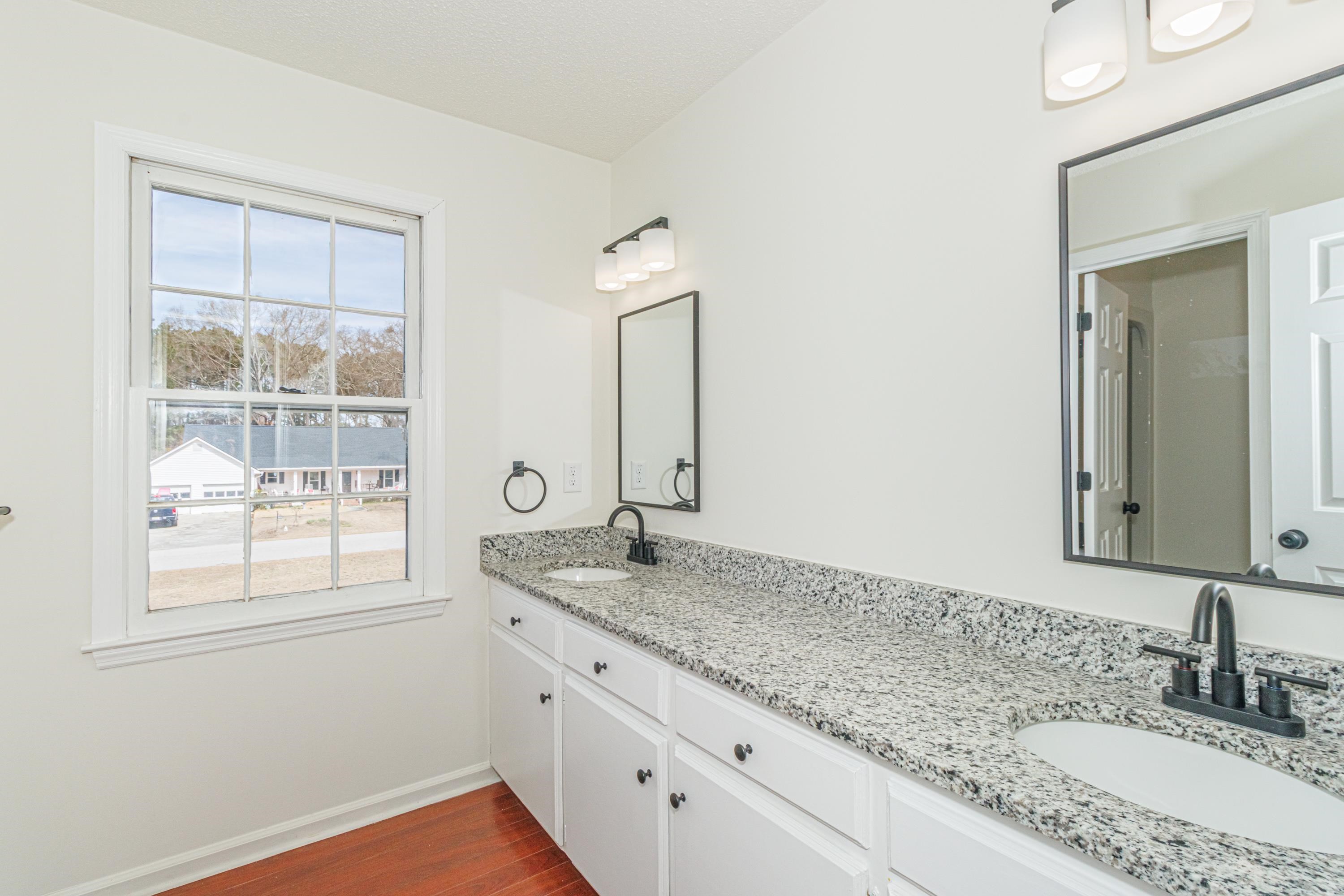 4103 Heather Drive Florence, SC 29501 - Photo 31 of 55