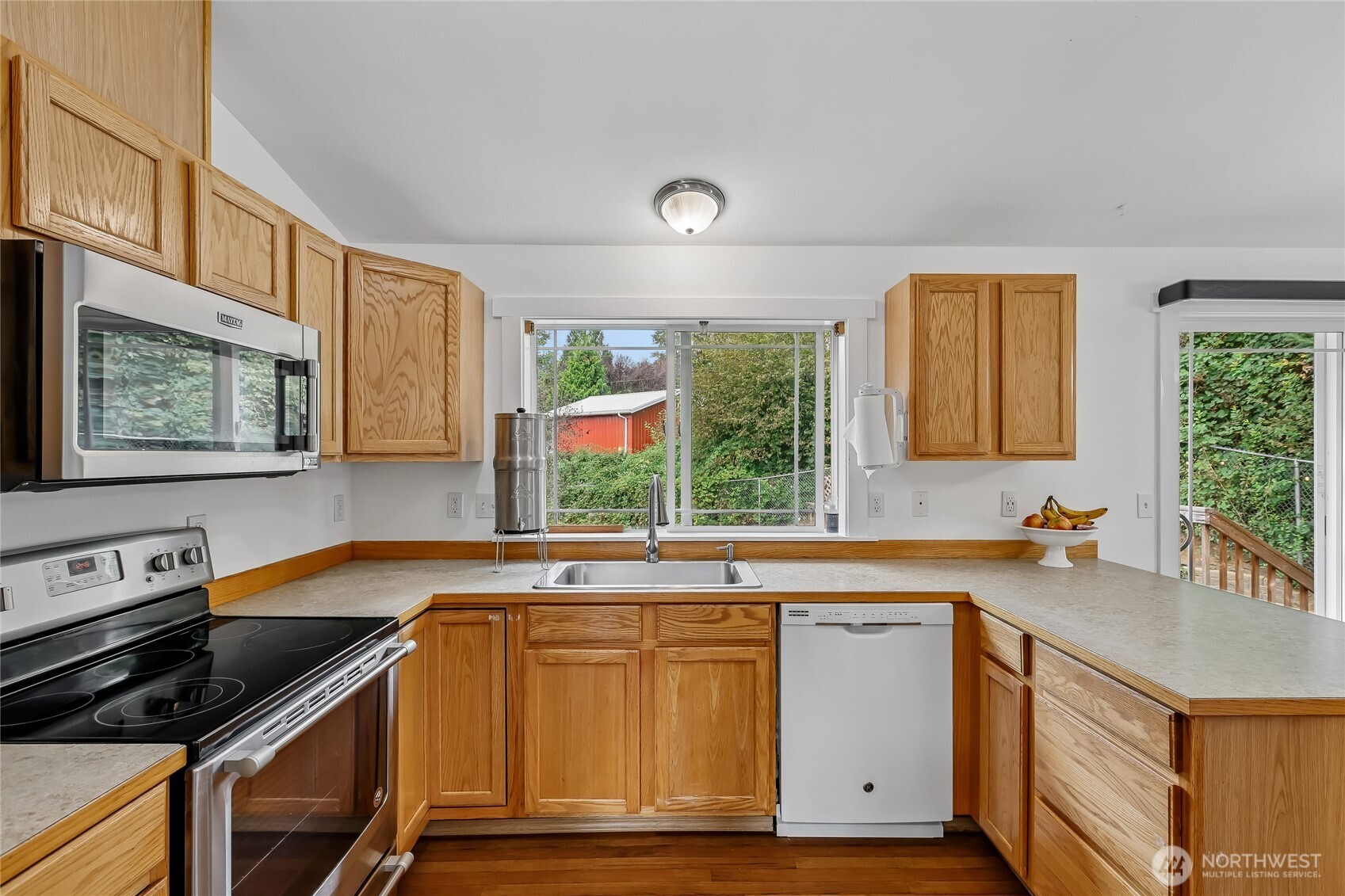 12130 Rainbow Road Arlington, WA 98223 - Photo 12 of 40 Gallery Image 12