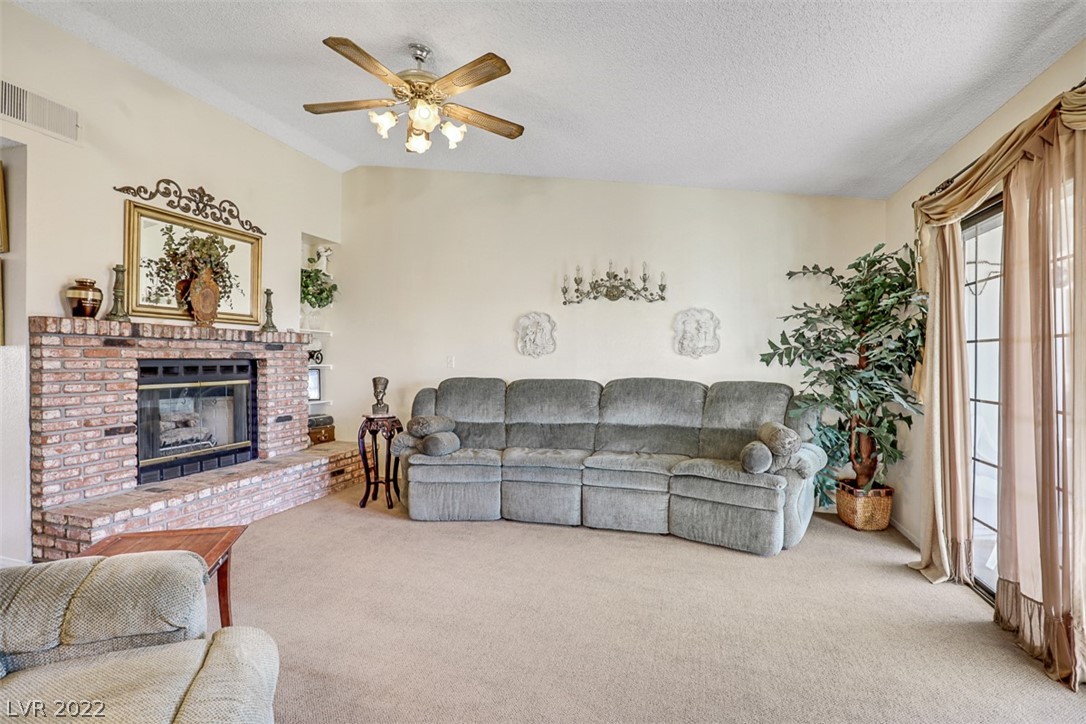 2101 Thoroughbred Road Henderson, NV 89002 - Photo 11 of 44 Gallery Image 11