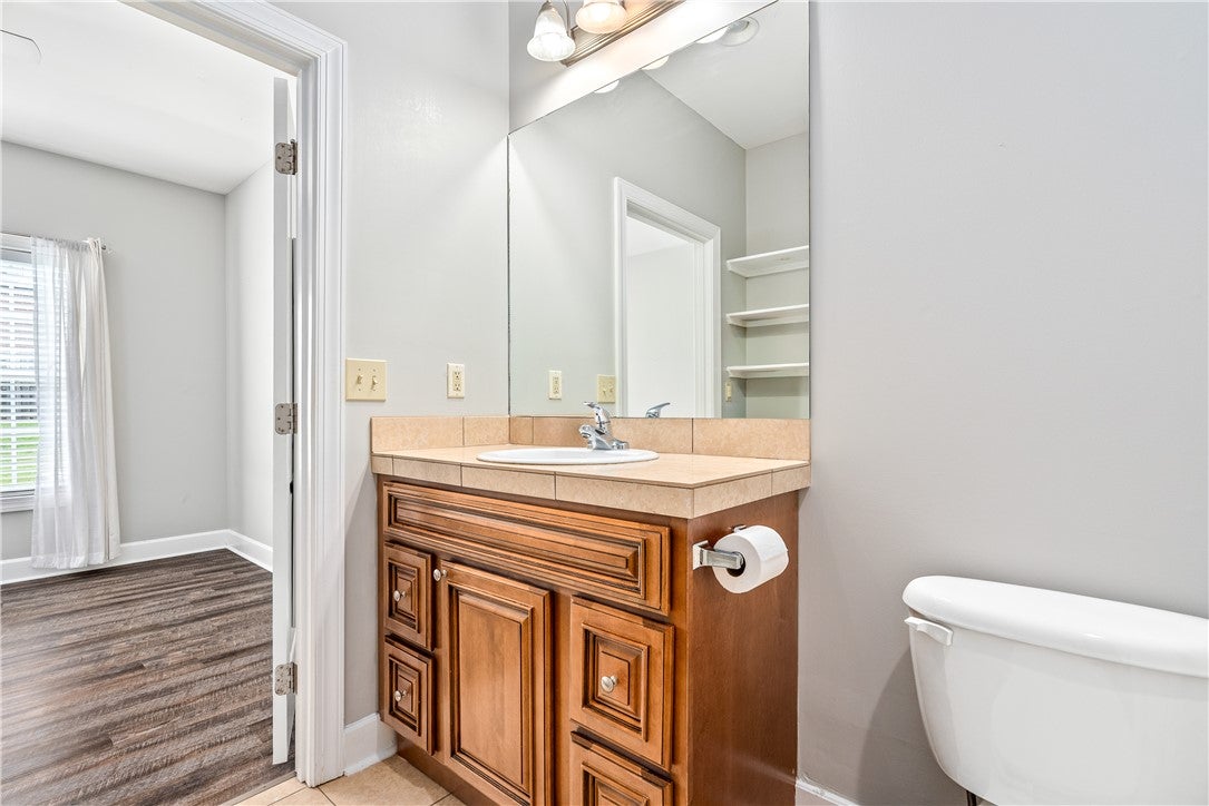 1957 Wire Road, Unit 35 Auburn, AL 36832 - Photo 10 of 18 Gallery Image 10