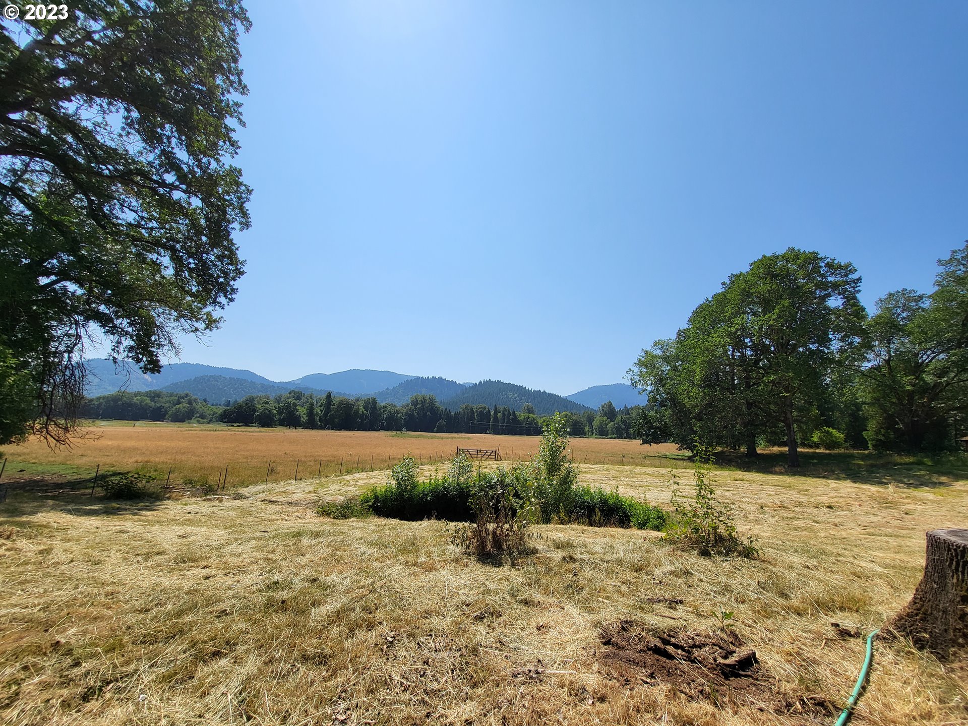 5150 Azalea-Glen Road Glendale, OR 97442 - Photo 13 of 30 Gallery Image 13