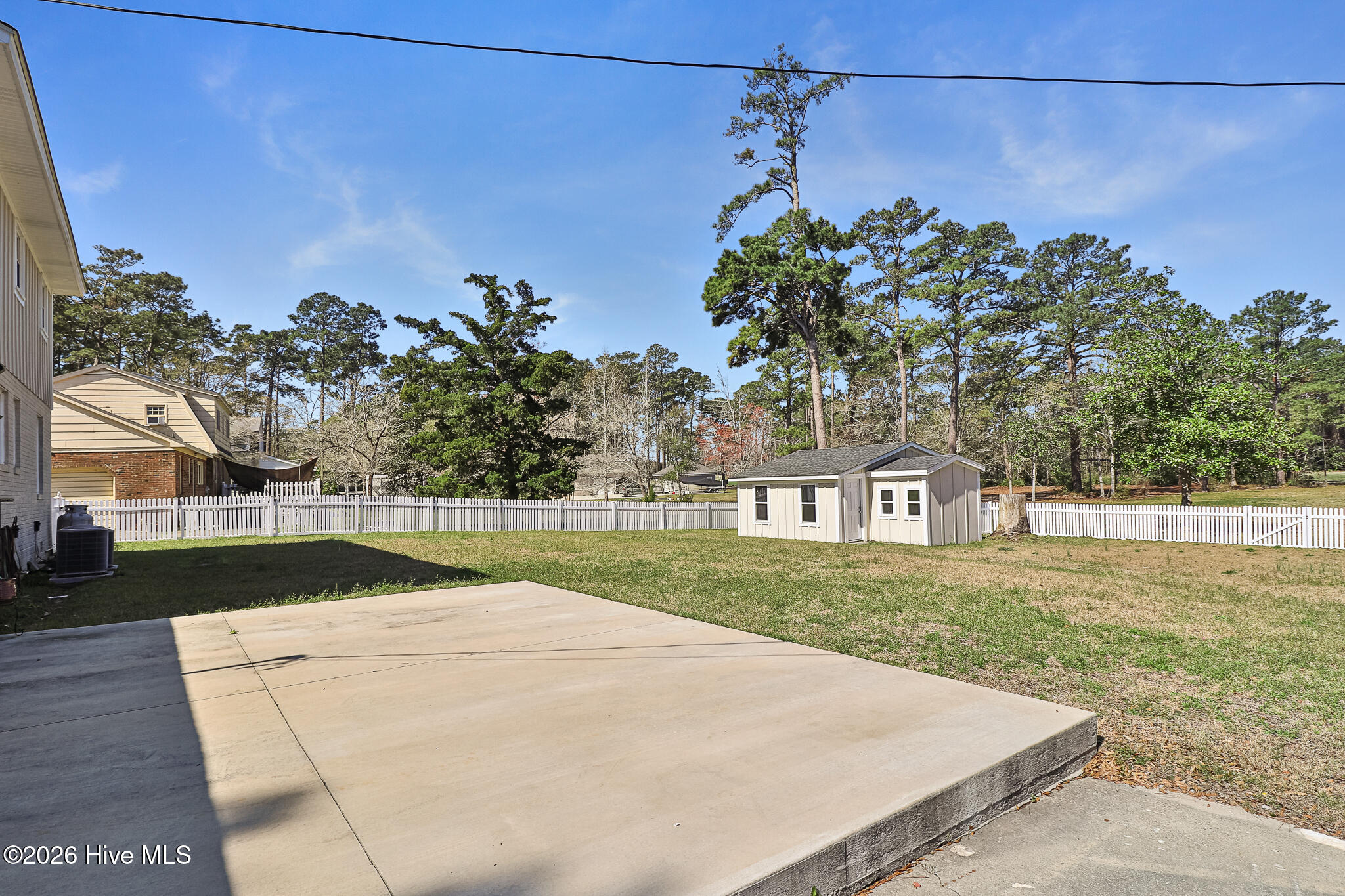 3208 Country Club Road Morehead City, NC 28557 - Photo 37 of 49 Back Yard
