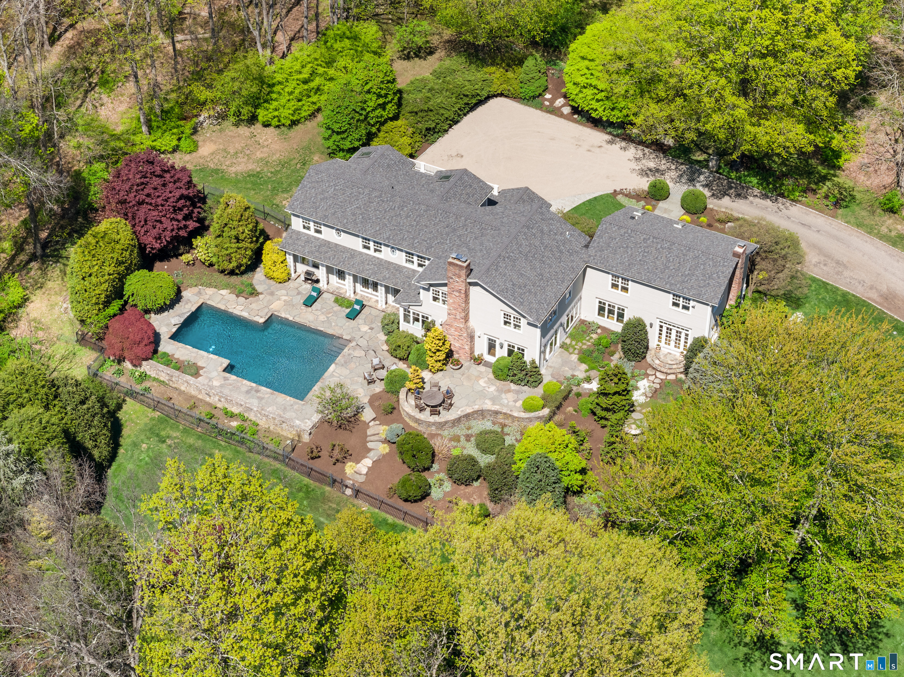 86 Middlebrook Farm Road Wilton, CT 06897 - Photo 3 of 37