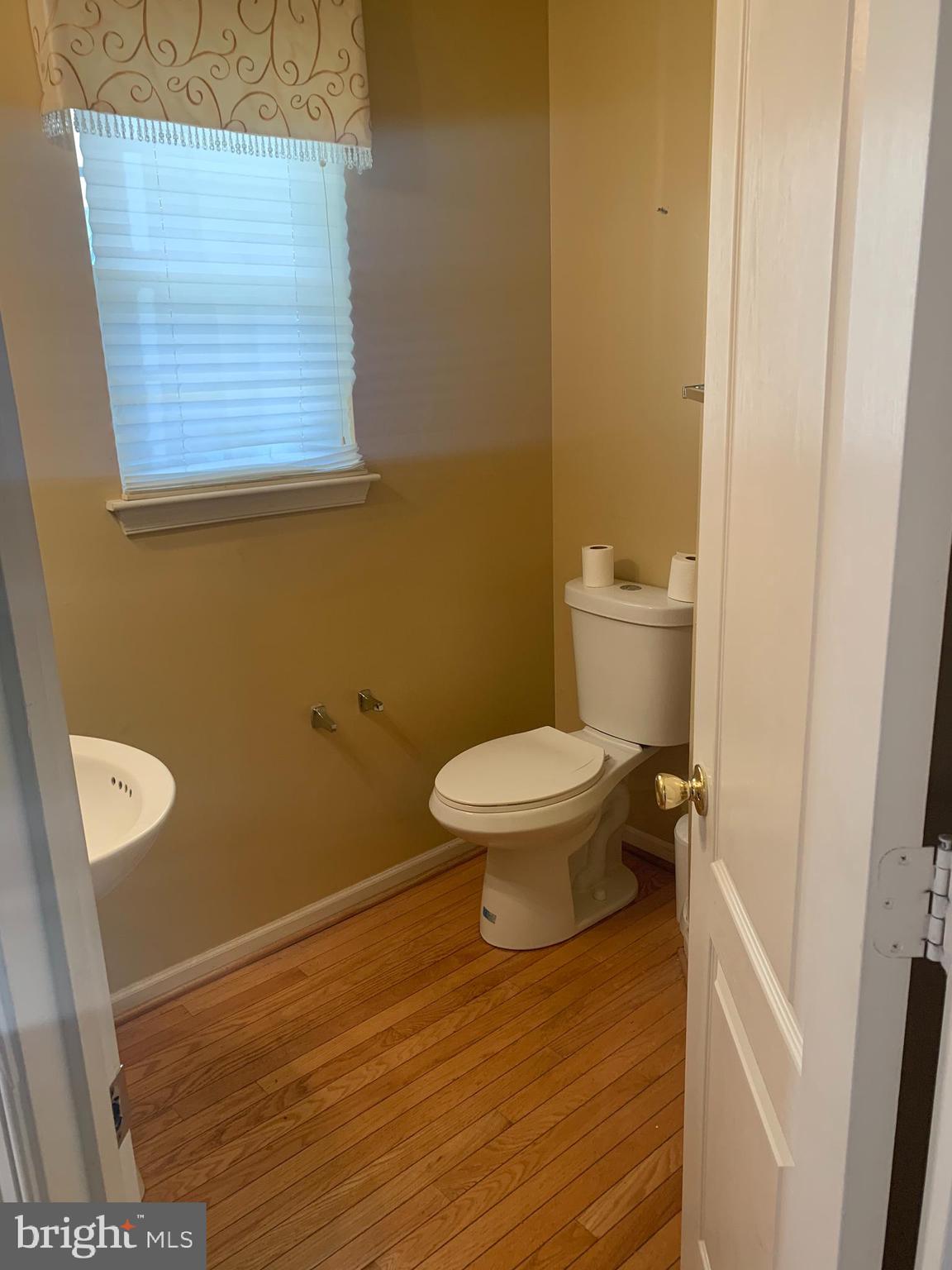 3104 Needleleaf Lane Springdale, MD 20721 - Photo 14 of 40 Half Bath on Main Level