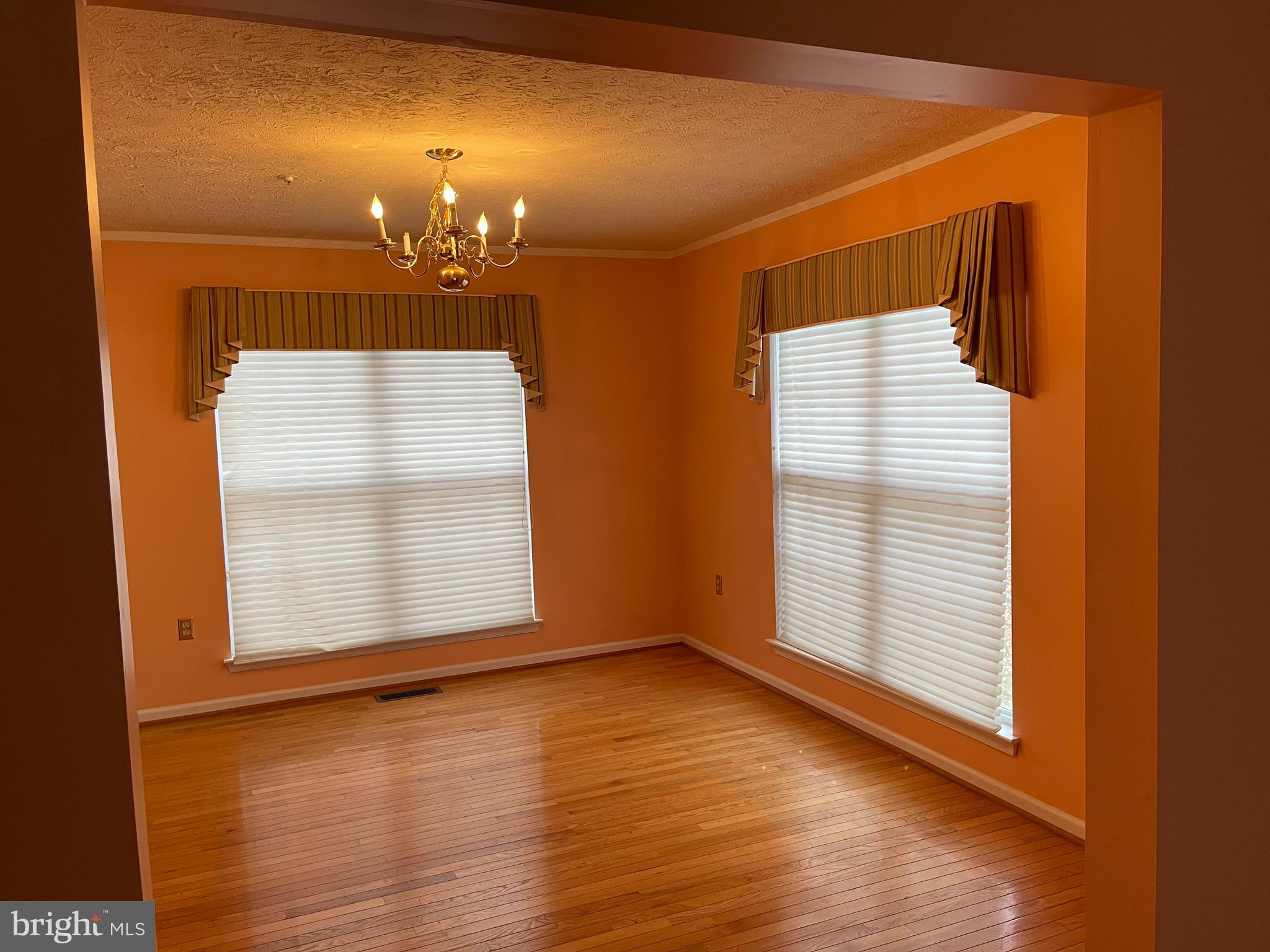 3104 Needleleaf Lane Springdale, MD 20721 - Photo 3 of 40