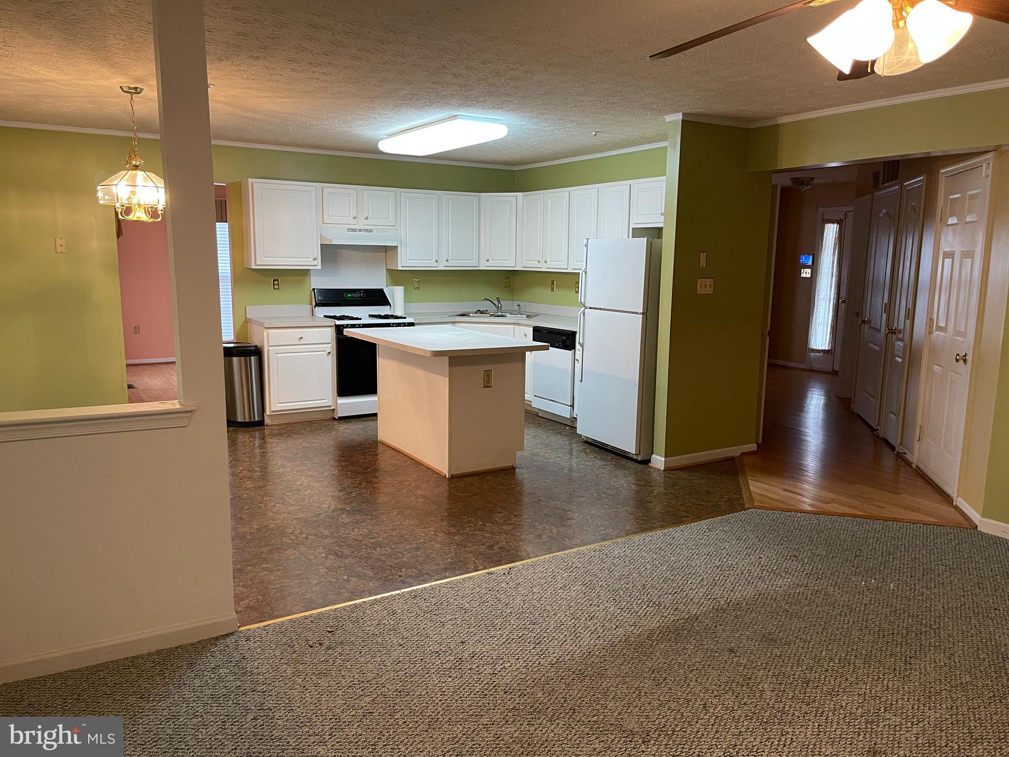 3104 Needleleaf Lane Springdale, MD 20721 - Photo 10 of 40