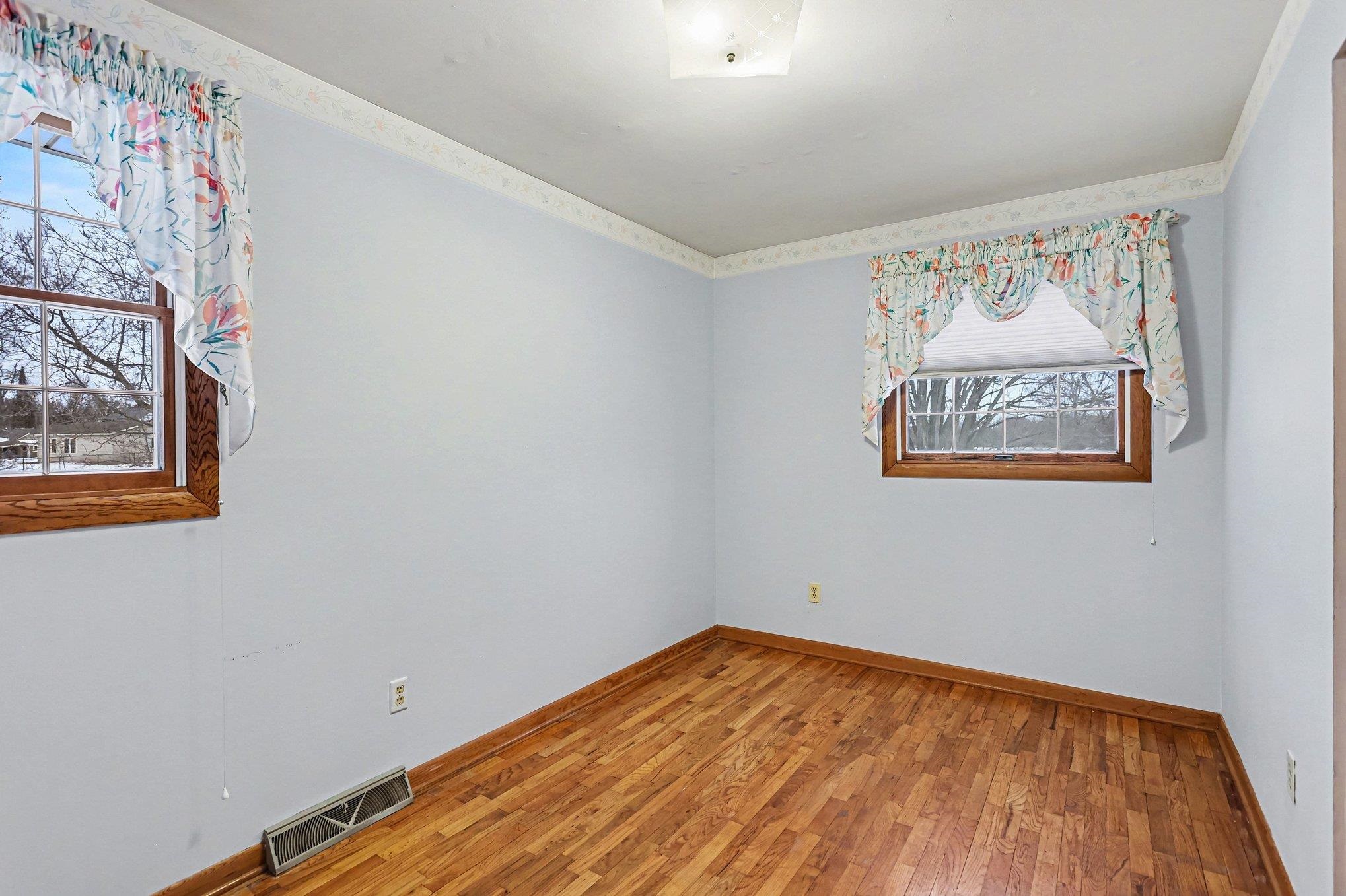 11050 Wilkinson Road Freeland, MI 48623 - Photo 16 of 31 Gallery Image 16