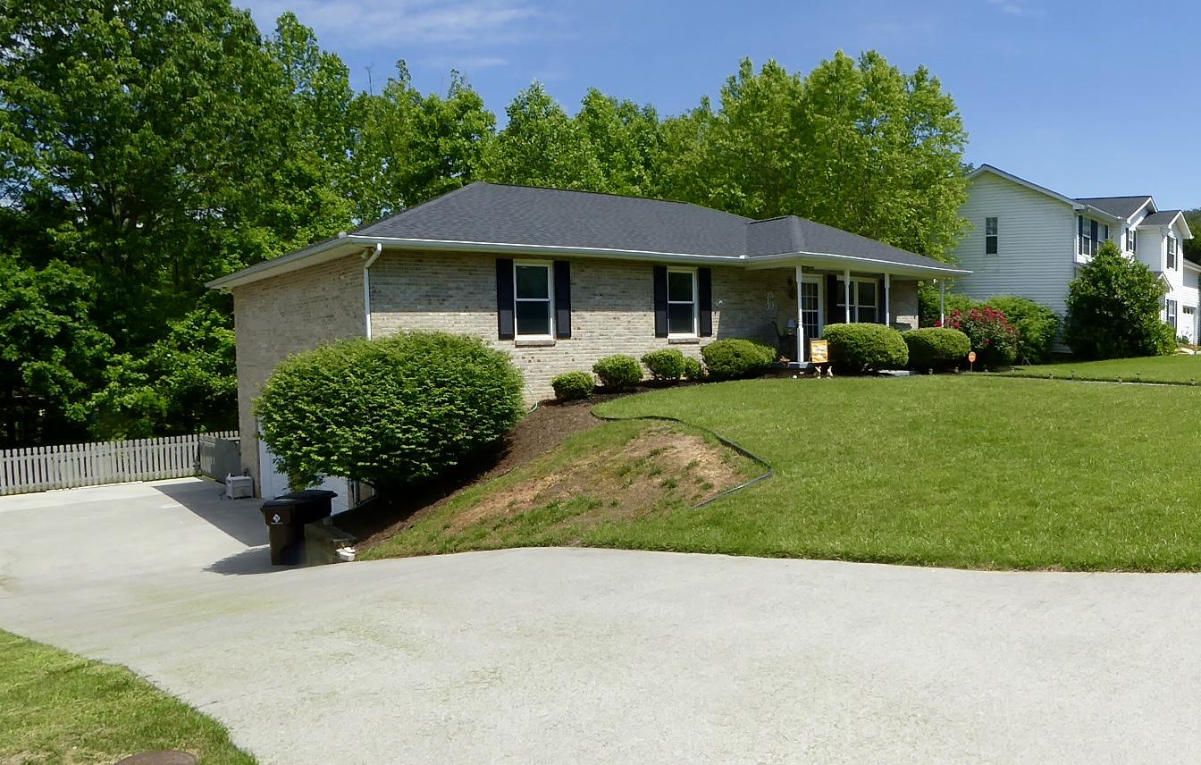 108 Capital Circle Oak Ridge, TN 37830 - Photo 23 of 27 P1010465