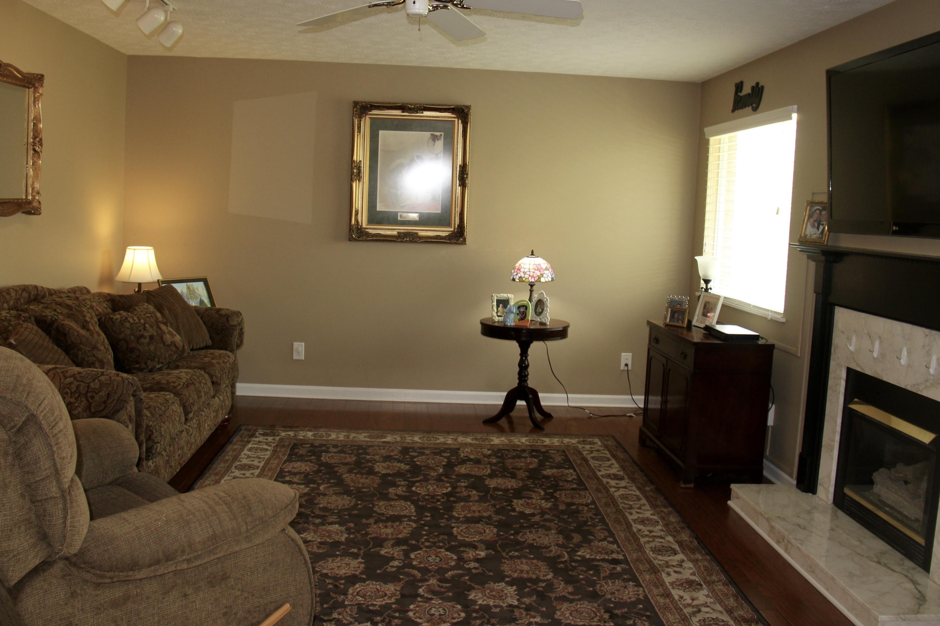 108 Capital Circle Oak Ridge, TN 37830 - Photo 9 of 27 IMG_4138