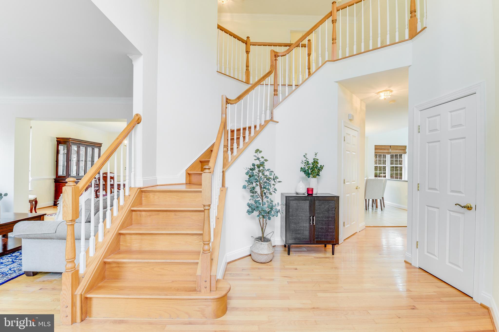 1175 Gum Bottom Road Crownsville, MD 21032 - Photo 4 of 54 Two story foyer