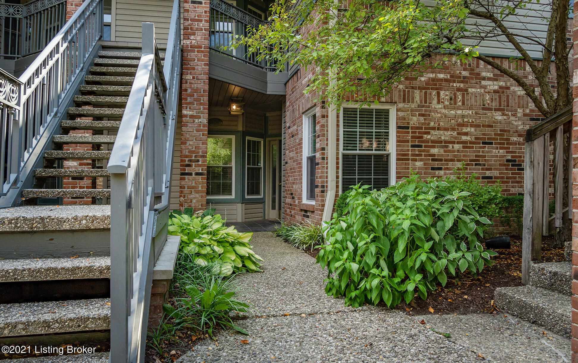 5604 Harrods Run Road Prospect, KY 40059 - Photo 12 of 71 5604-Harrods-Run-Rd-20210805-003