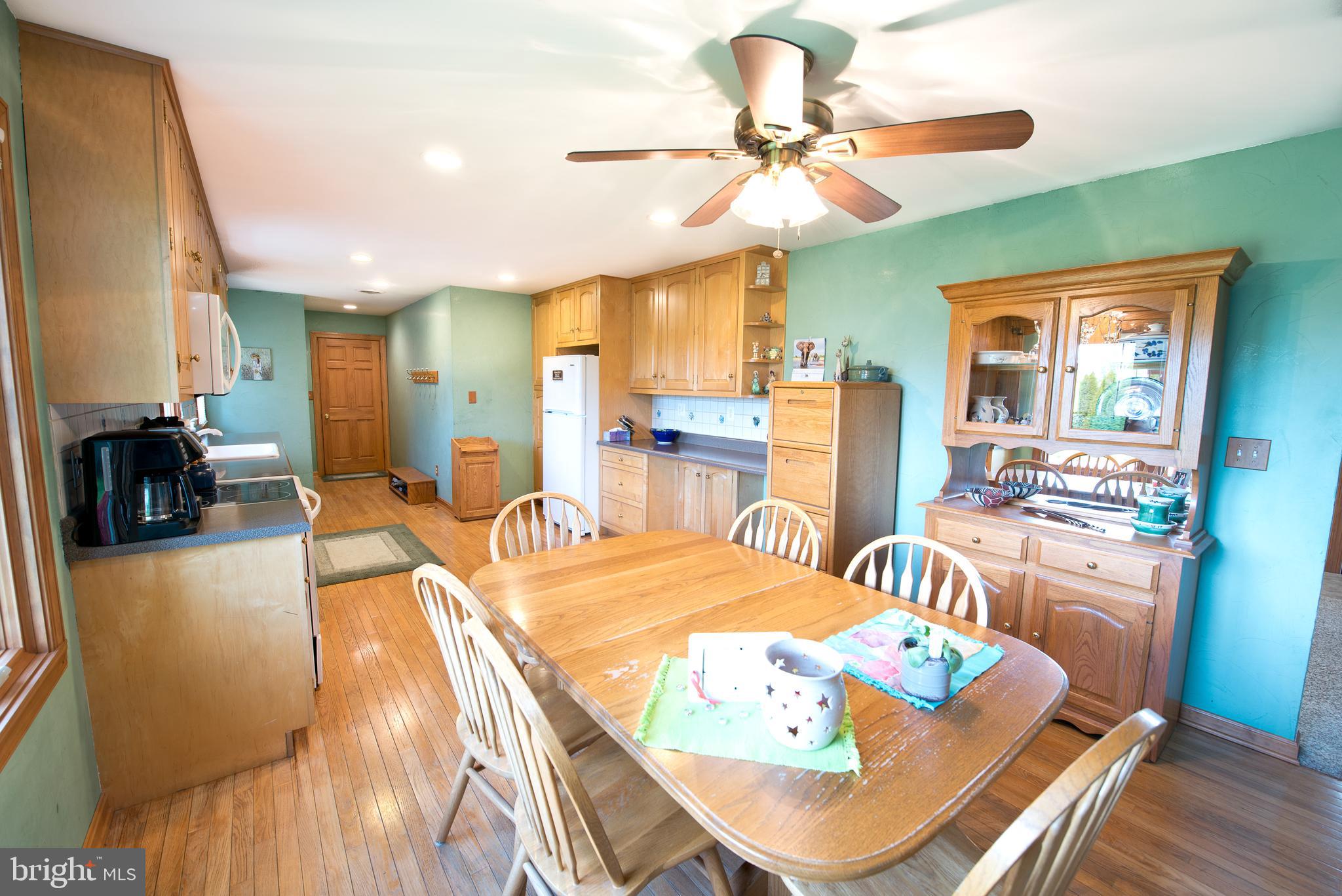 1819 Florence Road Mount Airy, MD 21771 - Photo 22 of 46 Dining/Kitchen Combo