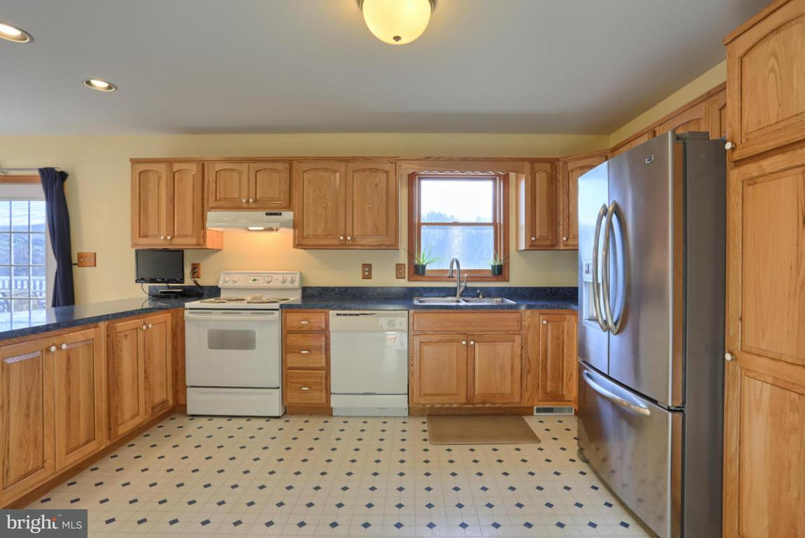 174 Ridge Road Jonestown, PA 17038 - Photo 2 of 37 Gallery Image 2