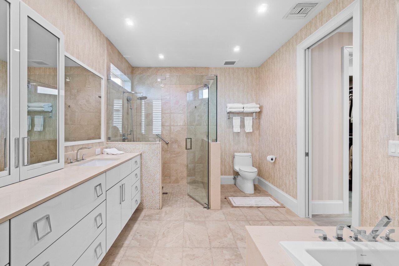 5119 Suffolk Drive Boca Raton, FL 33496 - Photo 25 of 60 Primary Bathroom