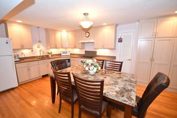 25 Stirling Street Andover, MA 01810 - Photo 20 of 30
