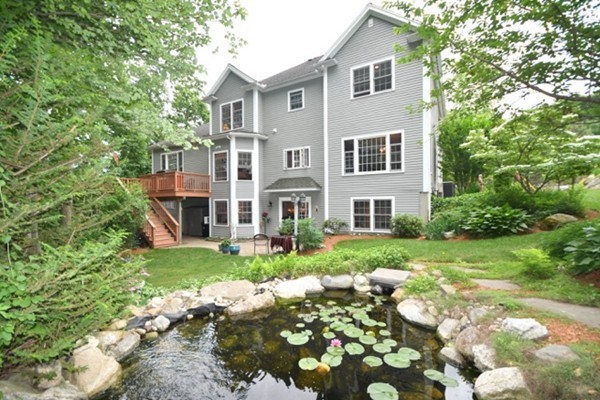25 Stirling Street Andover, MA 01810 - Photo 2 of 30