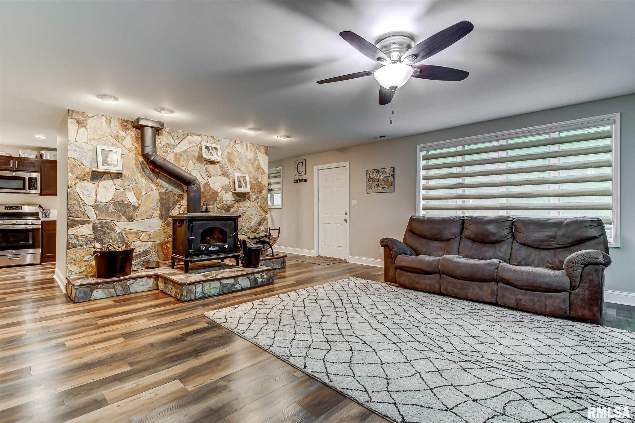 3425 Bluff Road Springfield, IL 62711 - Photo 34 of 47