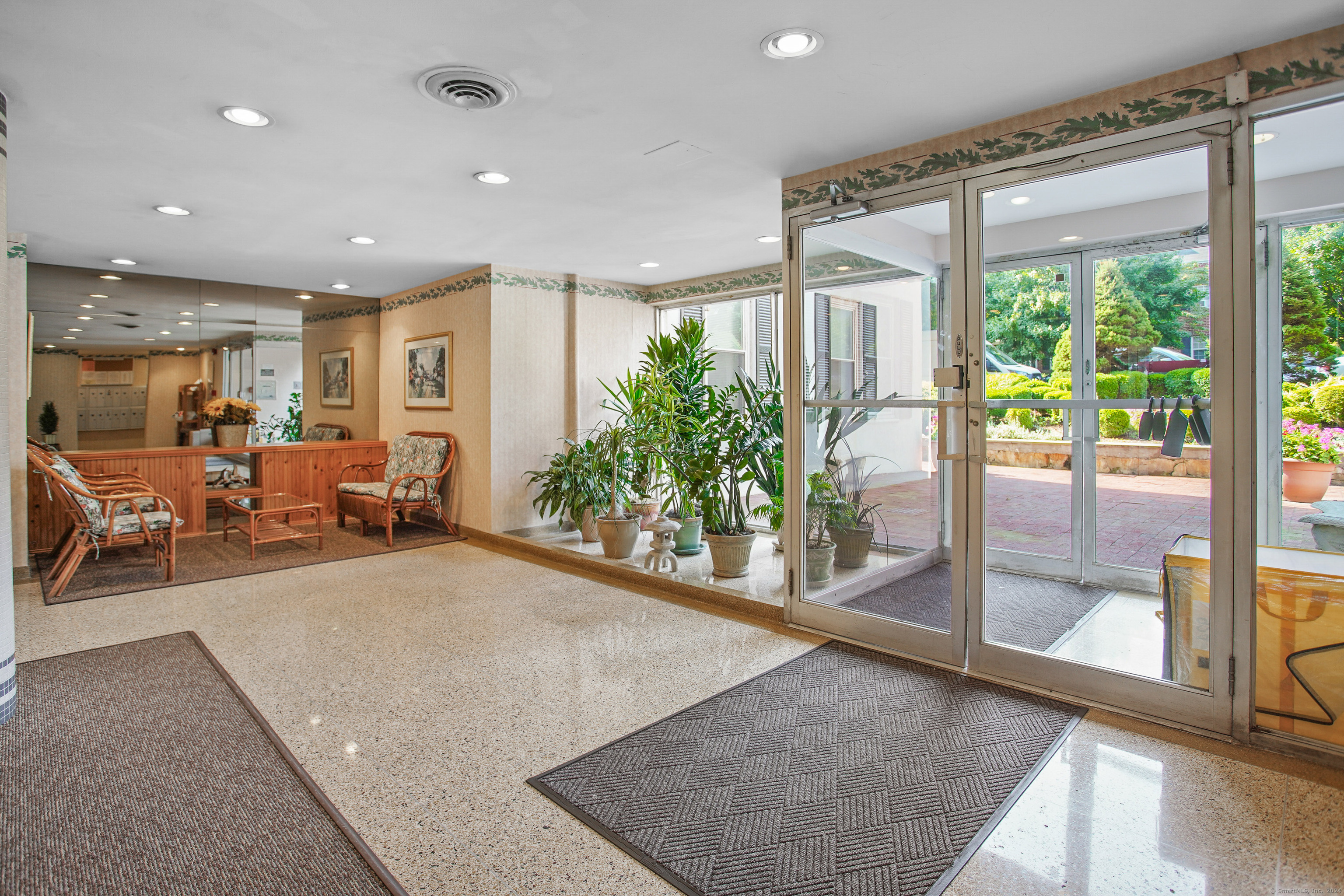 7 4th Street, Unit 5F Stamford, CT 06905 - Photo 21 of 33