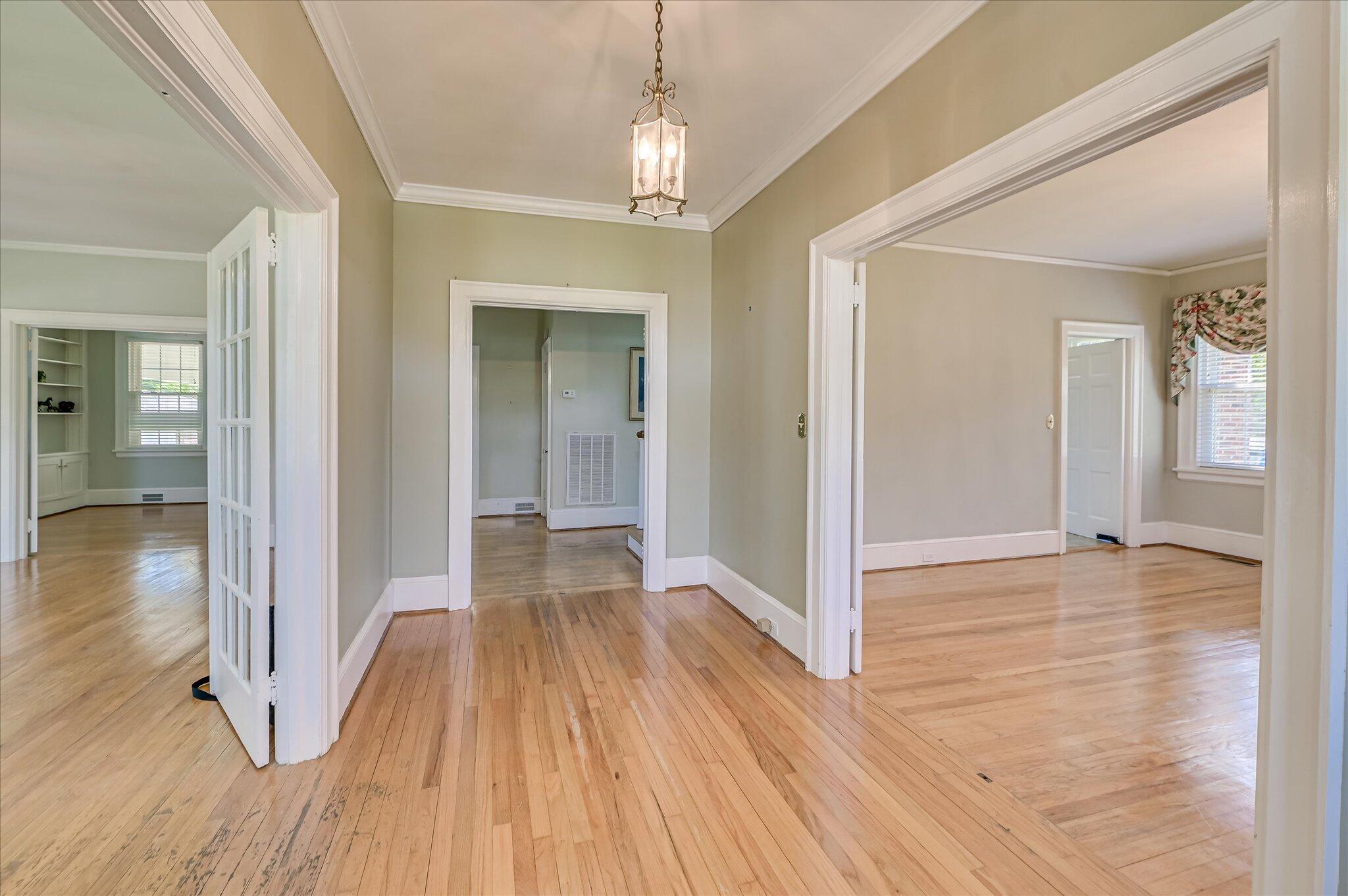 420 Columbia Road Edgefield, SC 29824 - Photo 7 of 40 07-107