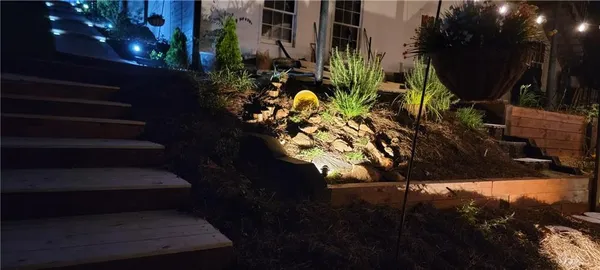 $755,000 | 8980 Stonelake Court, Roswell, GA 30076