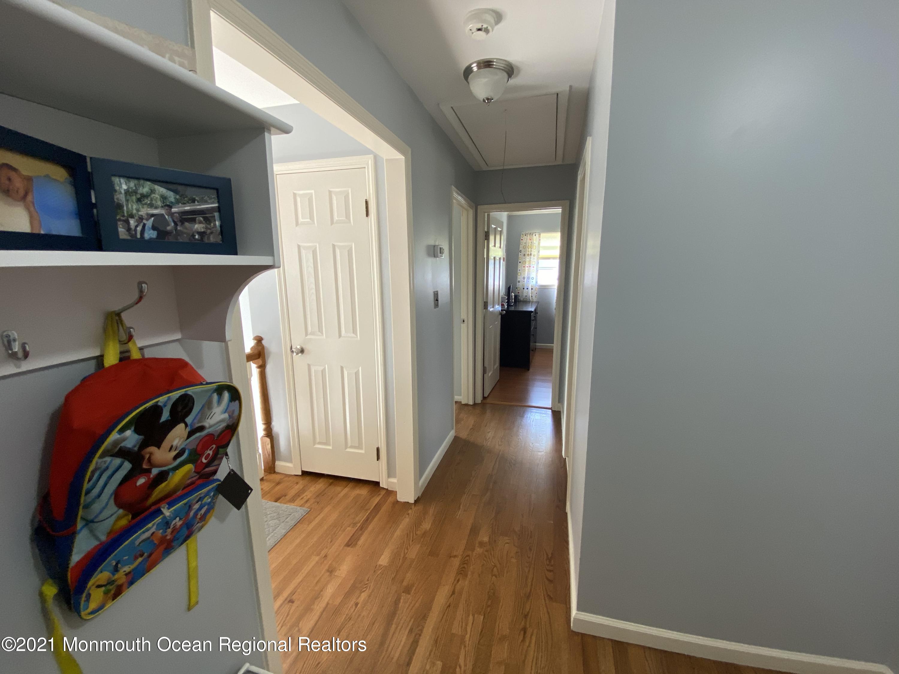 14 Bunkerhill Road Hazlet, NJ 07730 - Photo 12 of 39 Hall