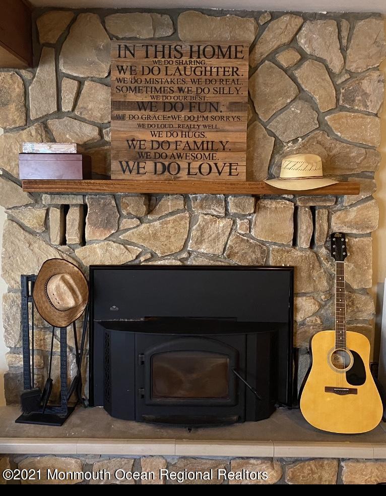 14 Bunkerhill Road Hazlet, NJ 07730 - Photo 24 of 39 Fireplace in Family Room