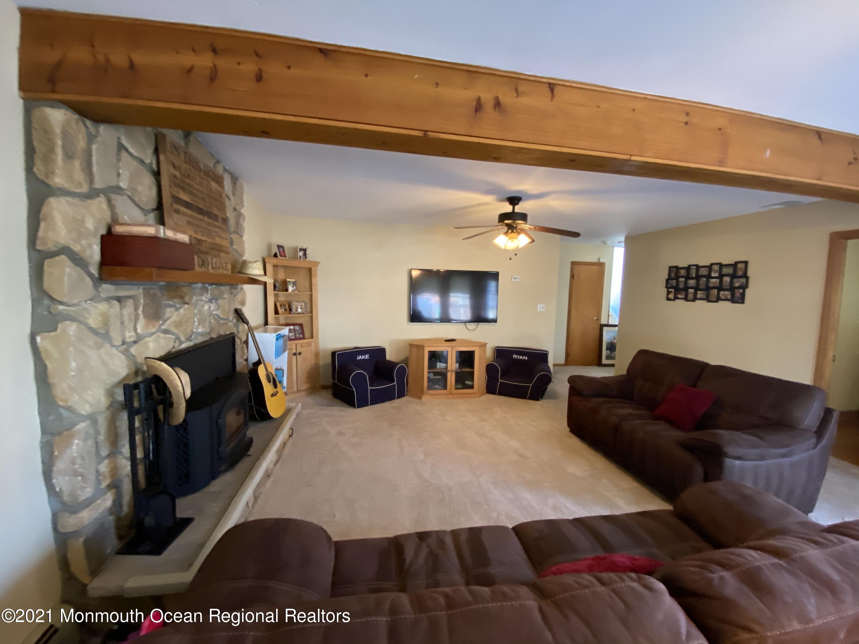 14 Bunkerhill Road Hazlet, NJ 07730 - Photo 25 of 39 Family Room lower level