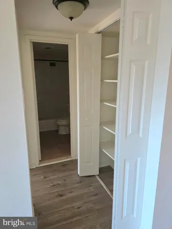 $2,000 | 1300 Army Navy Drive, Unit 306, Arlington, VA 22202