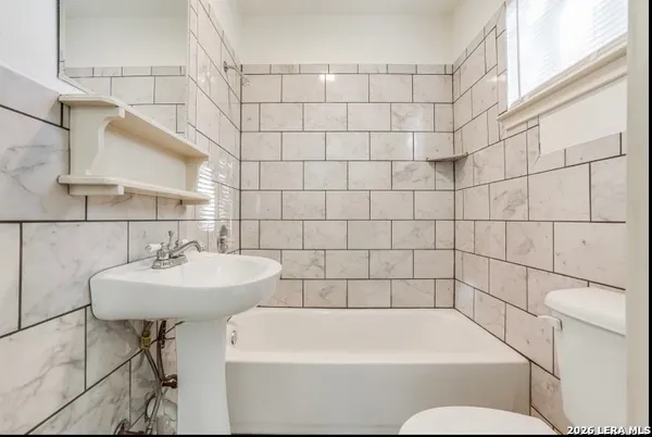 $1,575 | 318 Elks Drive, San Antonio, TX 78211