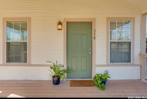 $1,575 | 318 Elks Drive, San Antonio, TX 78211