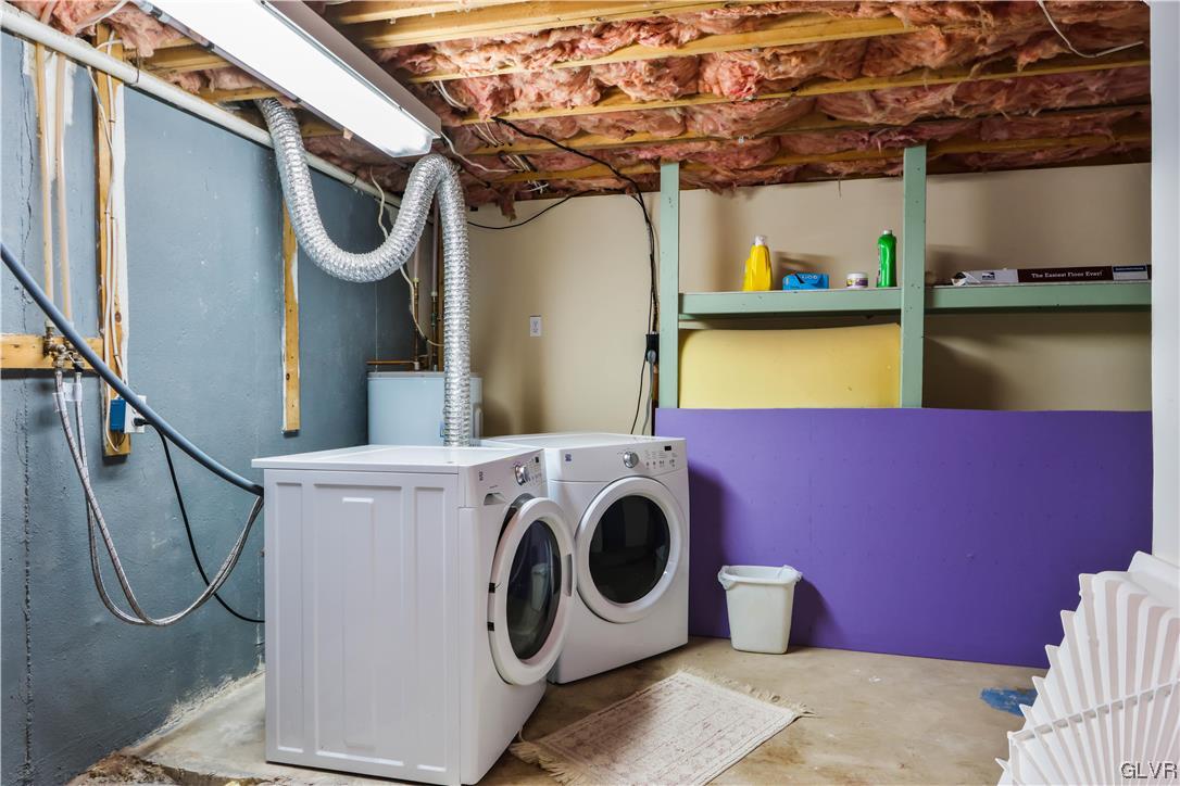 921 Point Phillips Road Bath, PA 18014 - Photo 20 of 29 a utility room with dryer and washer