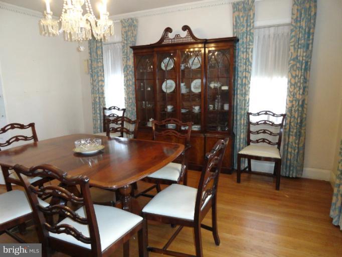 3404 Fallstaff Road Baltimore, MD 21215 - Photo 1 of 28 Dining Room3