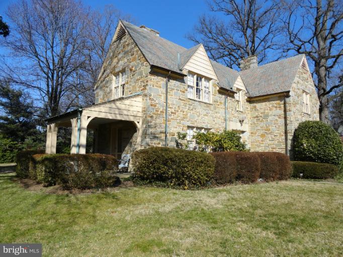 3404 Fallstaff Road Baltimore, MD 21215 - Photo 5 of 28 Exterior (Front)