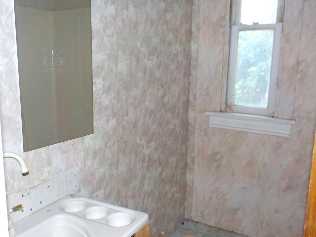 2 Willowbank Place Rochester, NY 14611 - Photo 14 of 17