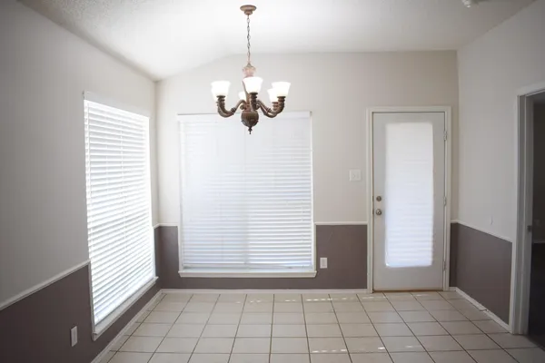 $1,600 | 6121 16th Street, Lubbock, TX 79416