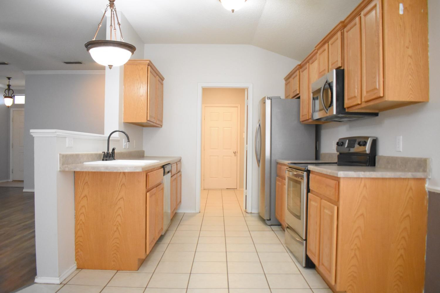 6121 16th Street Lubbock, TX 79416 - Photo 5 of 15 Photo 5