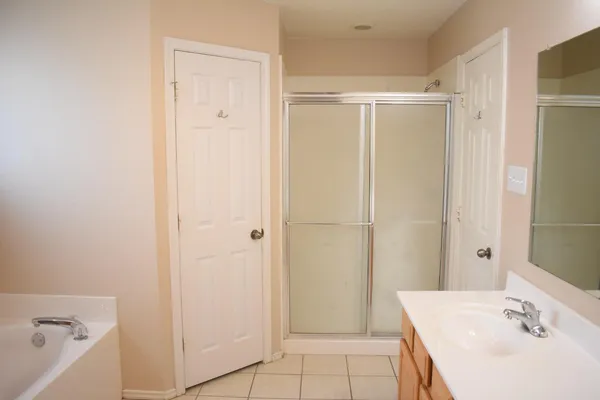 $1,600 | 6121 16th Street, Lubbock, TX 79416