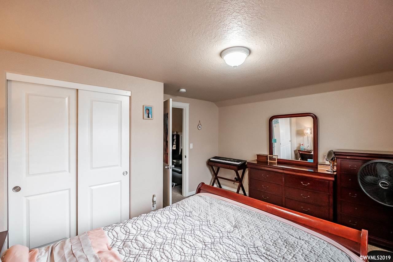 878 Helmick Road Monmouth, OR 97361 - Photo 24 of 42 Gallery Image 24