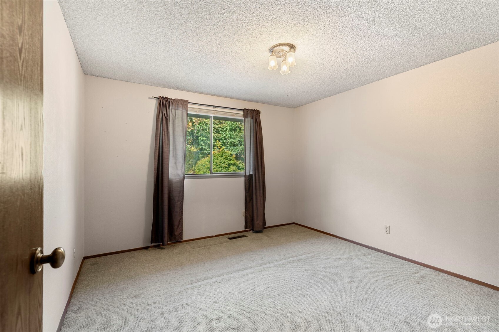 4505 Phillips Road Southeast Port Orchard, WA 98366 - Photo 23 of 39 Gallery Image 23