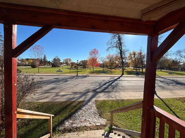 $245,000 | 729 East Sheridan Street, Ely, MN 55731