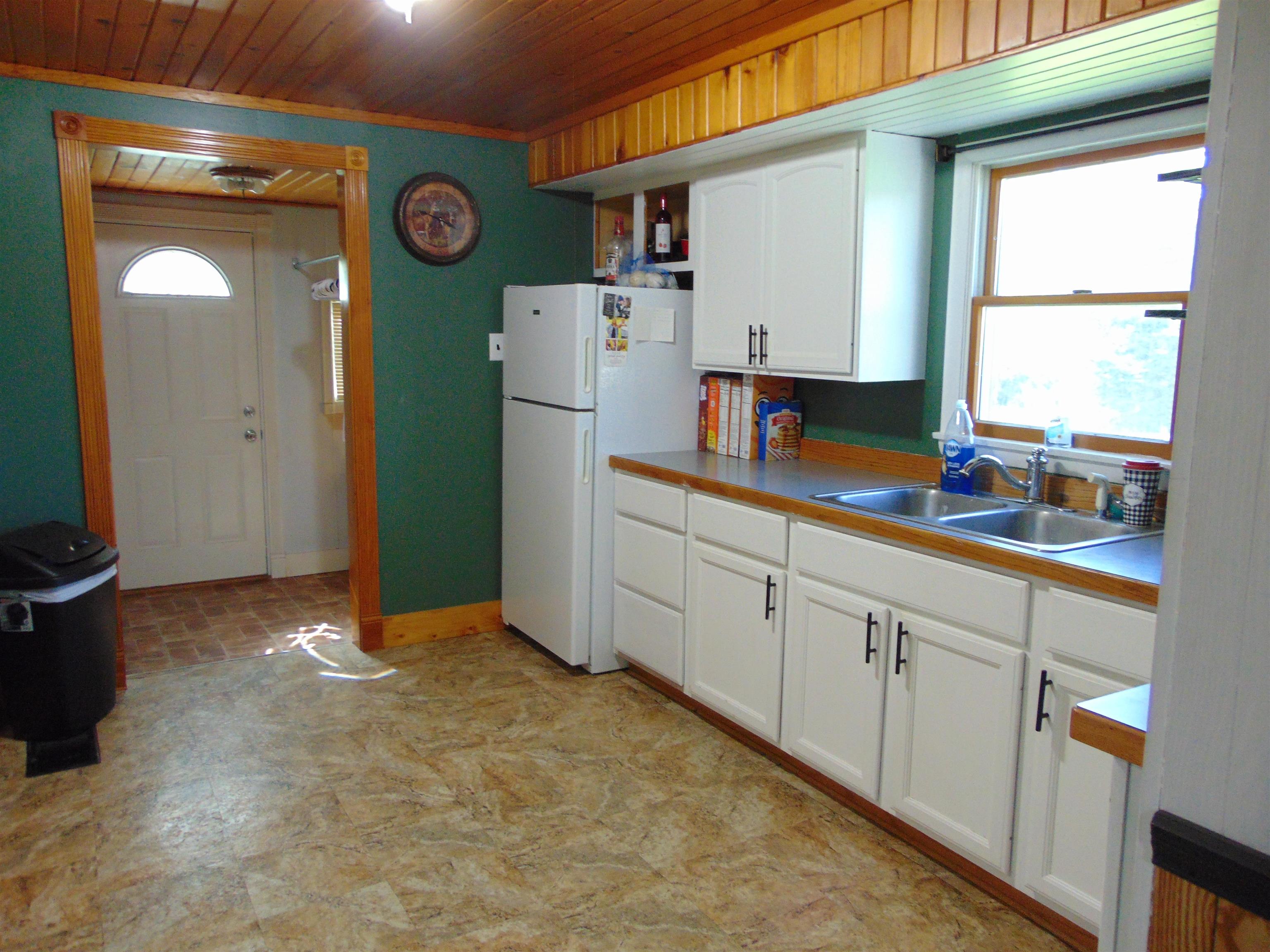 4449 North State Road Alma, MI 48801 - Photo 34 of 48 1899856-33.JPG
