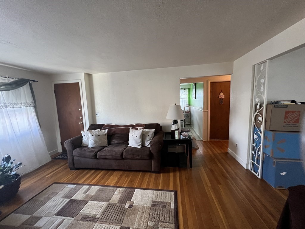 65 Lorna Road Boston, MA 02126 - Photo 12 of 25 Gallery Image 12