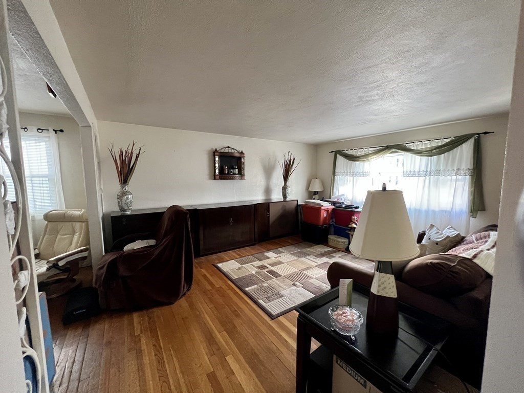65 Lorna Road Boston, MA 02126 - Photo 9 of 25 Gallery Image 9