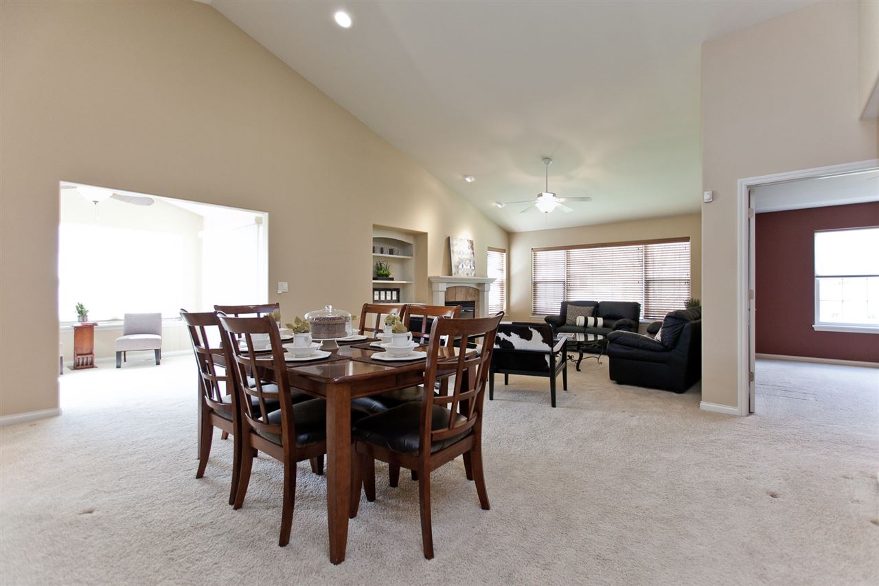 4025 North Willowbend Road Northeast Cedar Rapids, IA 52411 - Photo 7 of 44 Gallery Image 7