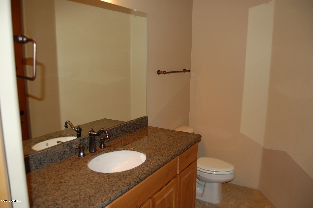 2511 East Joy Ranch Road Cave Creek, AZ 85331 - Photo 21 of 38 Guest Bath