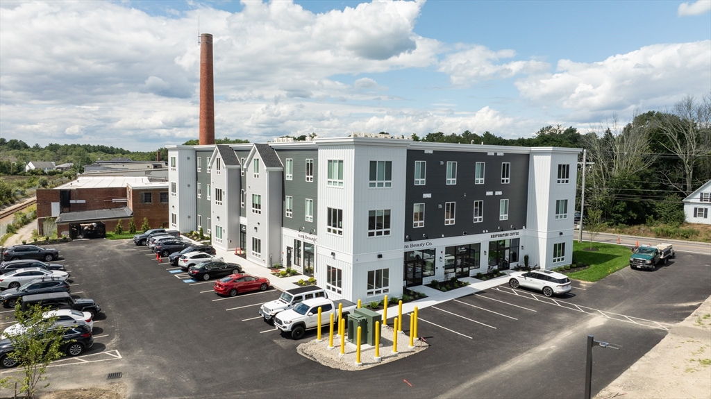 999 Main Street, Unit 306 Hanson, MA 02341 - Photo 2 of 12