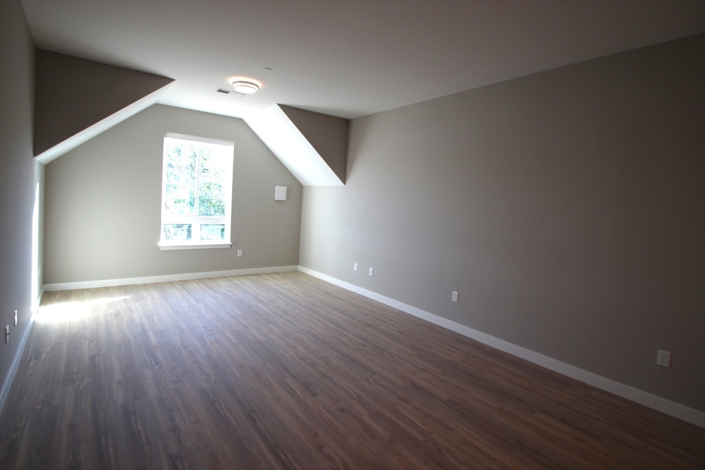 999 Main Street, Unit 306 Hanson, MA 02341 - Photo 5 of 12