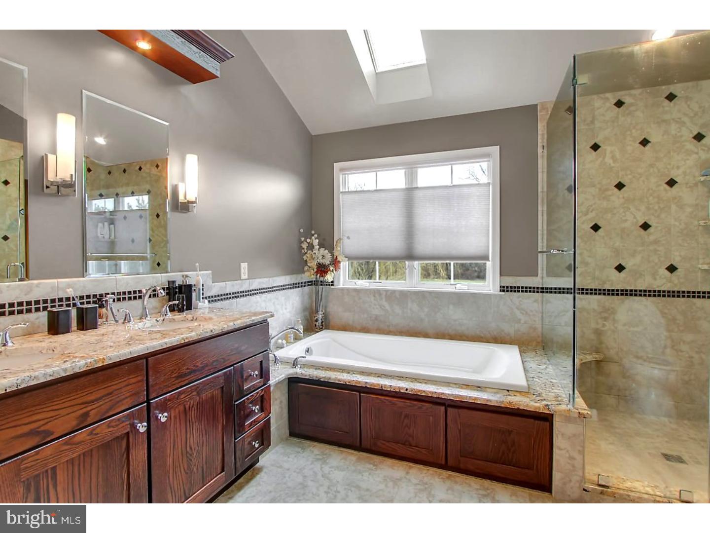 3348 Harwood Lane Sinking Spring, PA 19608 - Photo 13 of 25 Master Bathroom