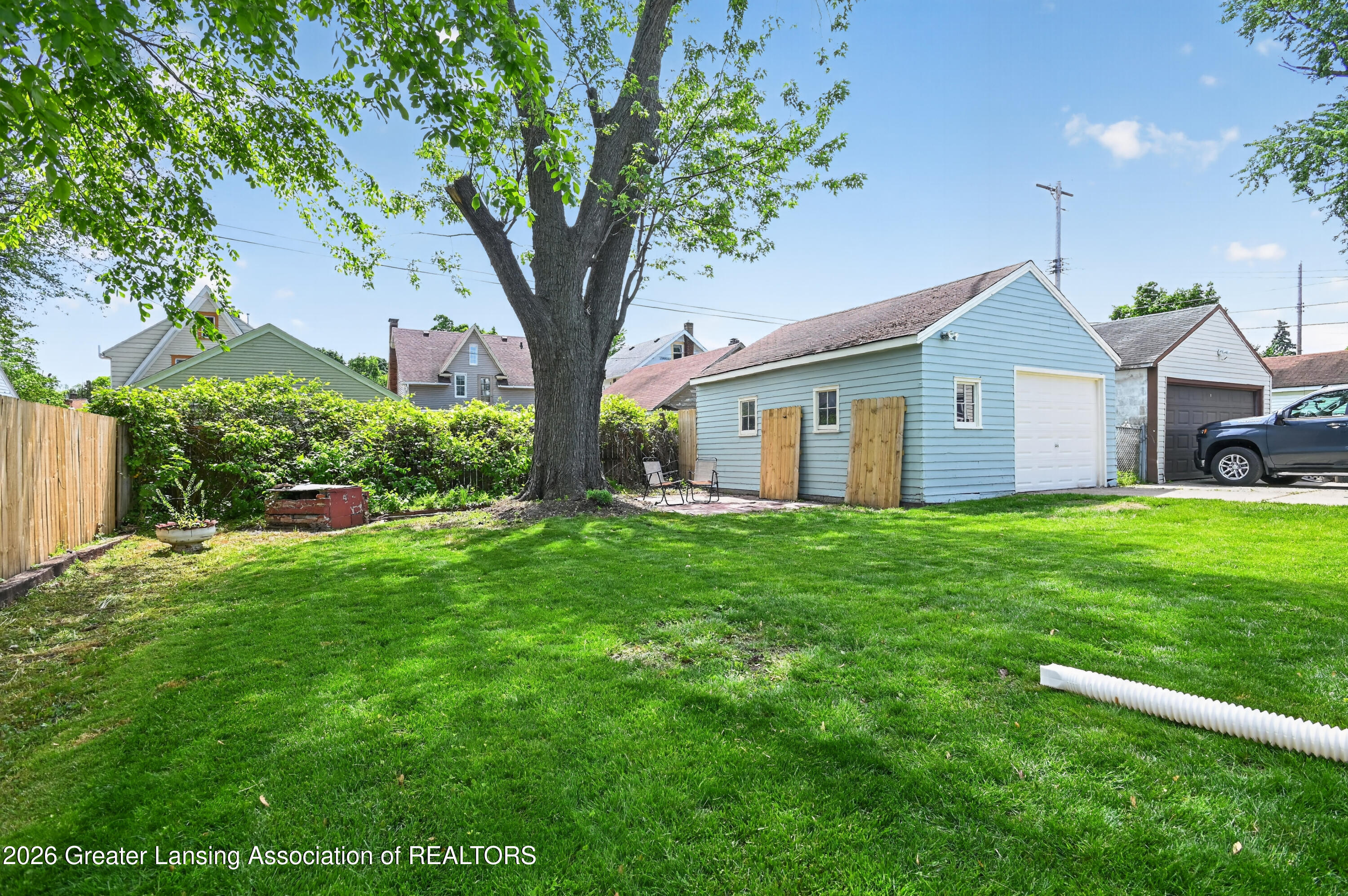 1615 Inverness Avenue Lansing, MI 48915 - Photo 42 of 43 Back Yard