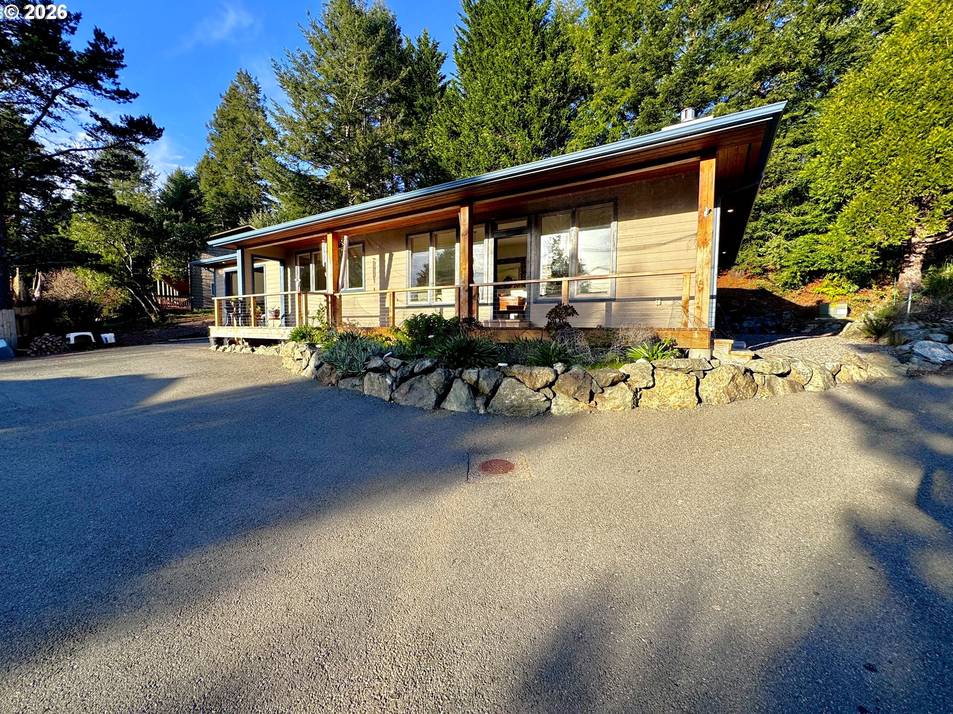 929 Old County Road Brookings, OR 97415 - Photo 40 of 46 Exterior